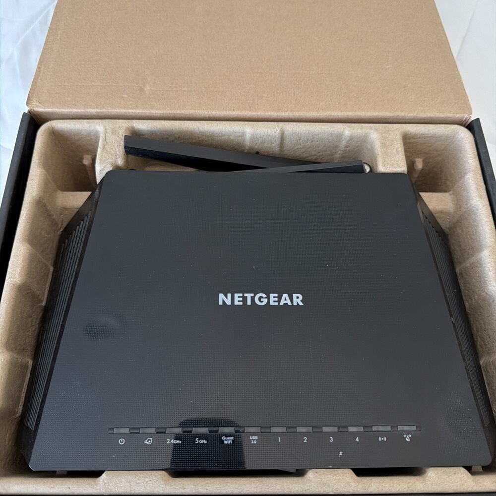 NETGEAR Nighthawk AC1750 Smart WiFi Router R6700 - Picture 10 of 11
